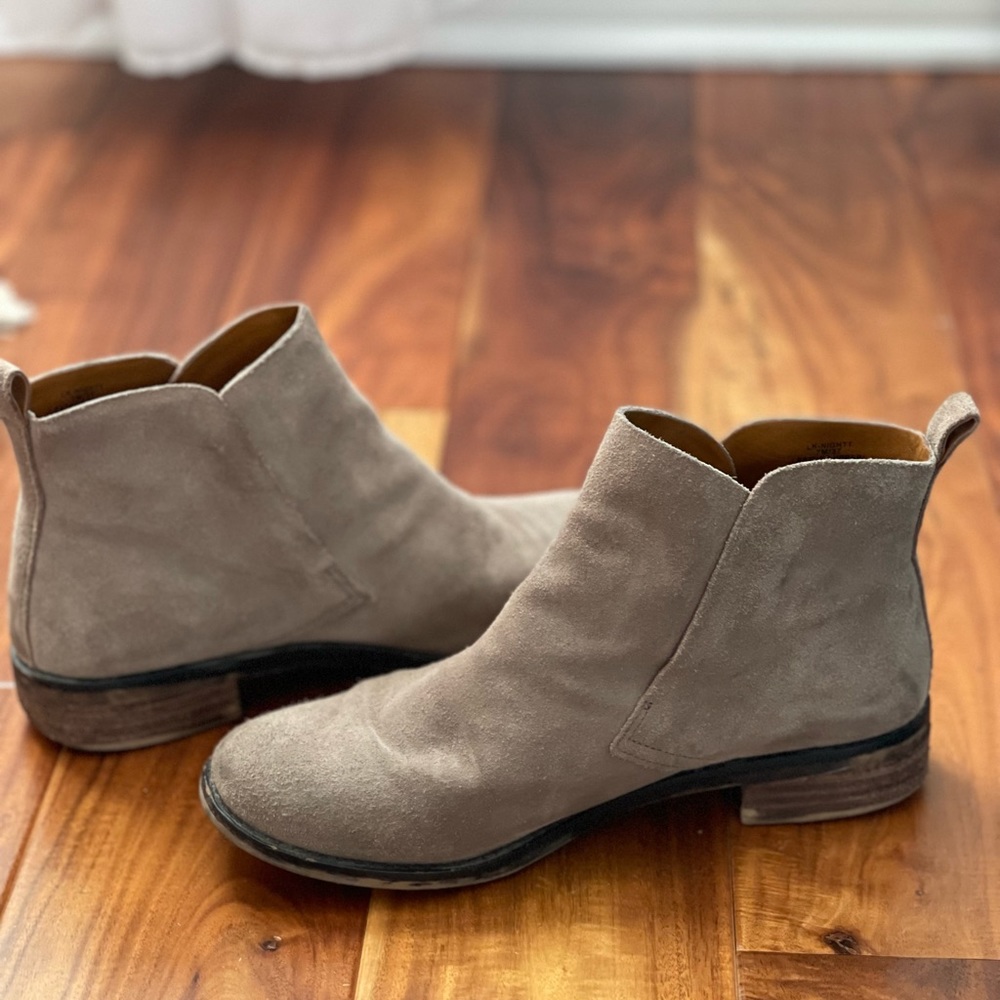 Lucky brand brown suede boots